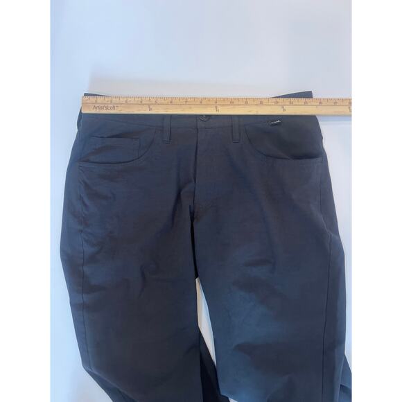 Travis Mathew - Picture 12 of 15